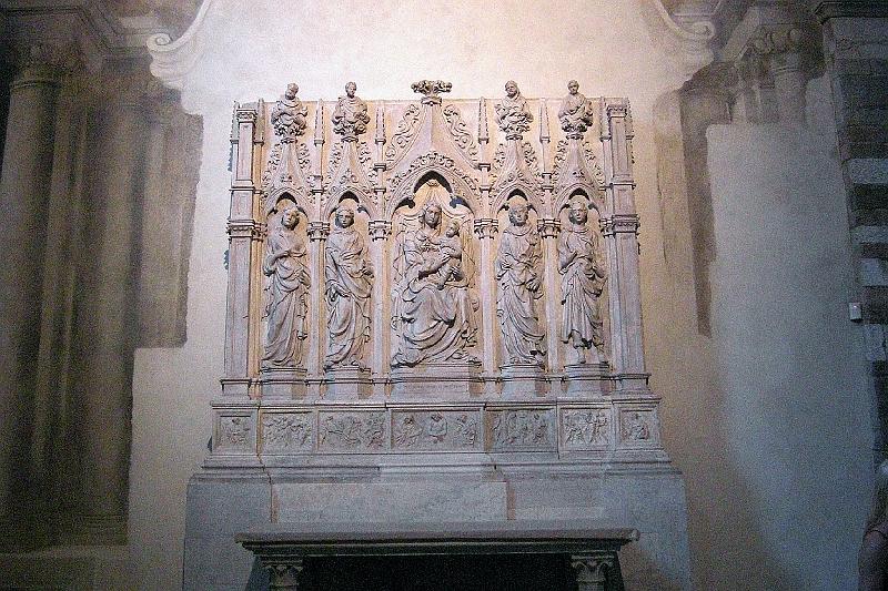 09 Lucca - s. Frediano, pala di J. della Quercia.JPG